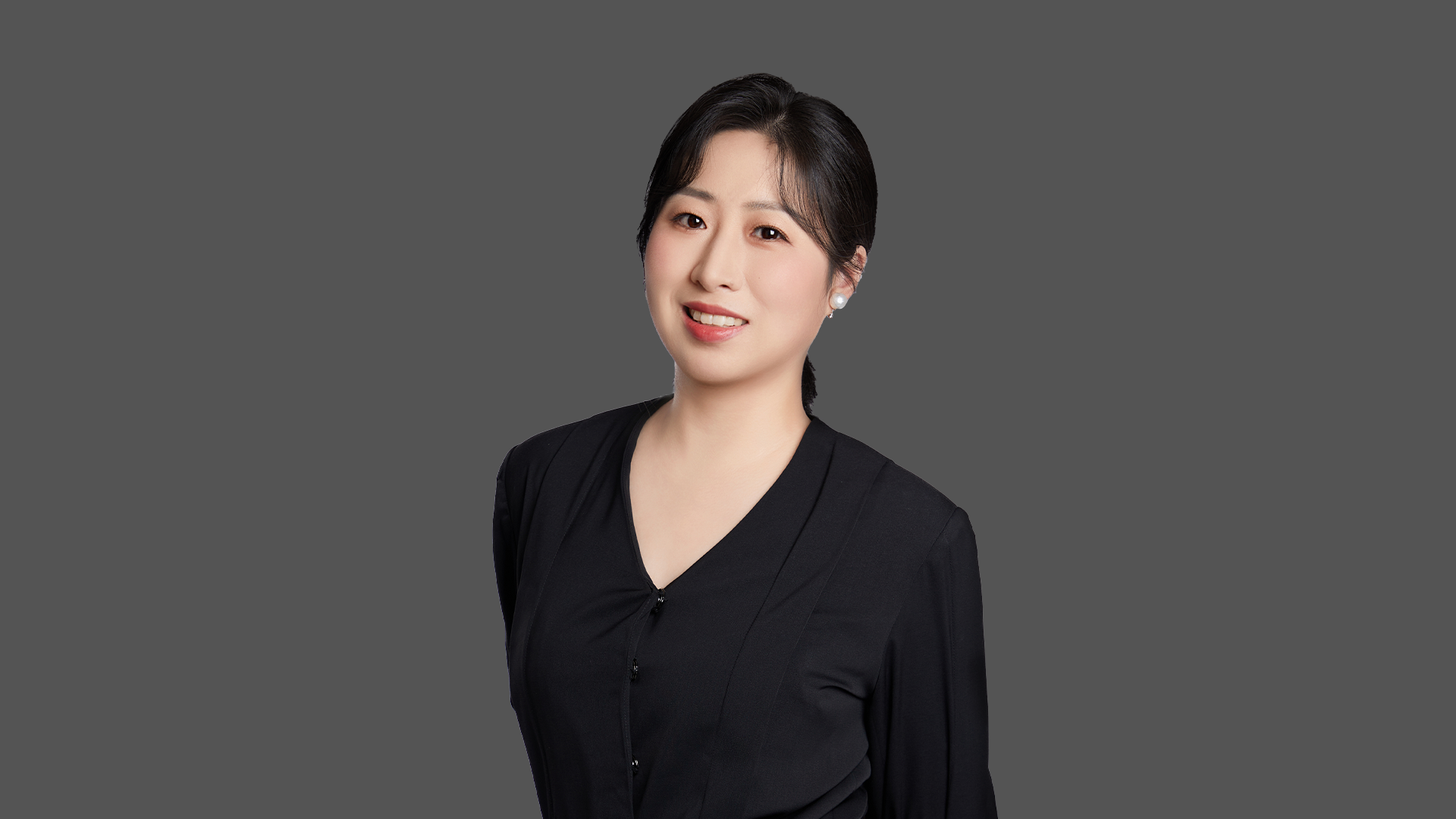 王芳律师+湖北尊而光律师事务所