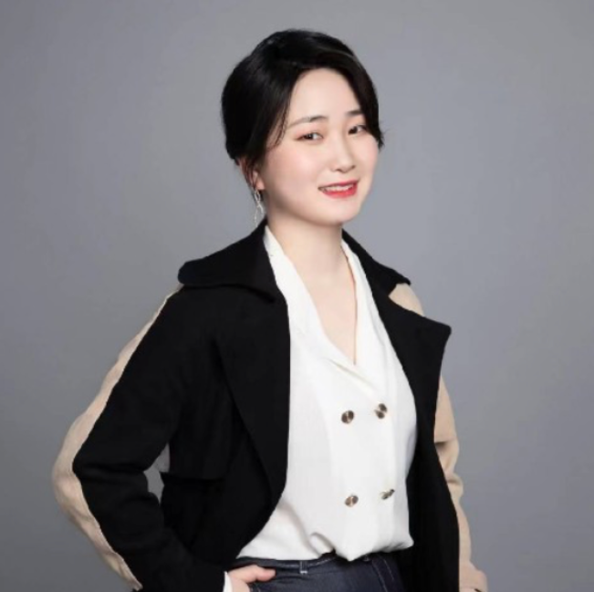 瞿若苗律师+湖北尊而光律师事务所